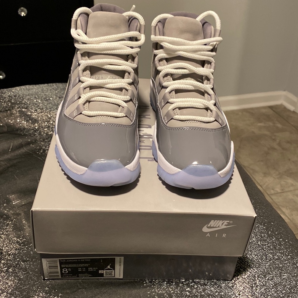 Jordan 11